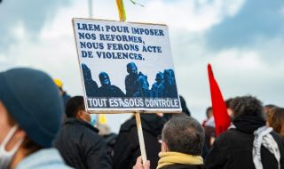 Протести във Франция - Декември 2020