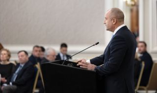 Президентът: Свързаността между България и Гърция е основен фактор за справяне с кризите