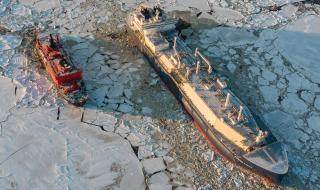Руските ледоразбивачи са превозили над 31 милиона тона през Арктика
