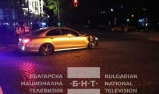 Три коли се удариха в София