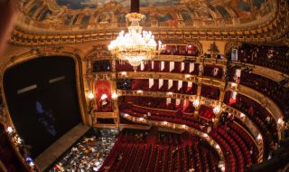 Операта на Брюксел „Ла Моне” може да бъде модел за нас
