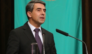 Президентът призова за решителни действия за децентрализация