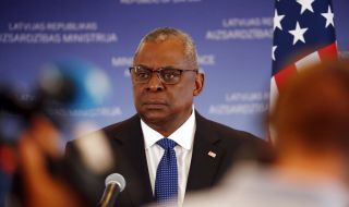 САЩ обещават повече подкрепа и военно обучение на Латвия