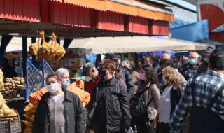 Русенци пазаруват по-малко