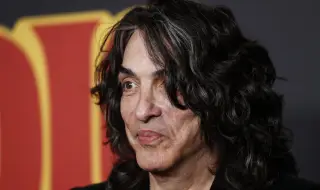72-годишният фронтмен на "Kiss" показа завидна физическа форма (СНИМКА)