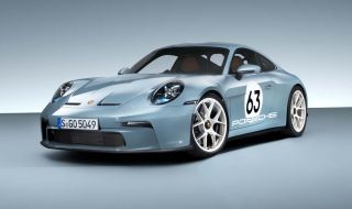 Porsche 911 S/T дебютира с двигател от GT3 RS и по-ниско тегло