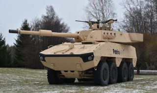 Бойните машини  Patria AMV бяха взети на въоръжение от сухопътните сили на 4 държави