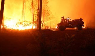 В региона на Бордо се опасяват от засилване на пожарите