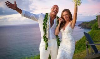 Скалата се ожени на тайна сватба на Хаваите (СНИМКИ)