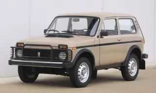 Lada Niva е една от звездите на престижния аукцион в Пебъл Бийч
