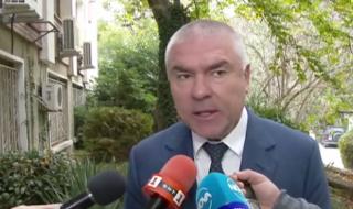 Марешки: Фармацевтите също са герои от първа линия