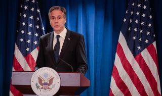 Блинкен: Китай потвърди, че няма да предоставя оръжие на Русия