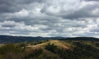 Валежи от дъжд и сняг обхващат страната