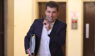 Петков: ББР отказва информация