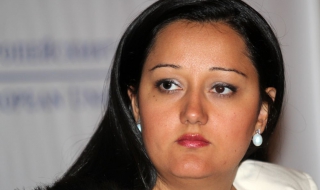 Лиляна Павлова ще посети Бургас