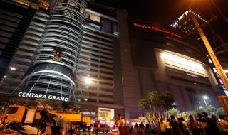 Горяха хотел и мол в Банкок (ВИДЕО+СНИМКИ)