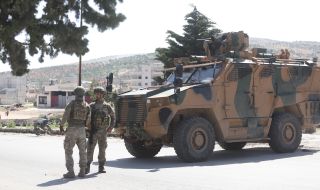 Кюрдите заплашиха турската армия