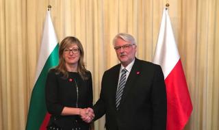 Министърът на външните работи се срещна с полския си колега