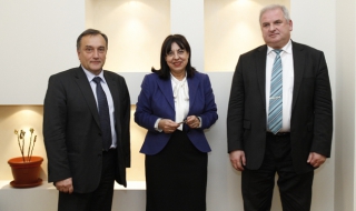 Да има типови условия за обществените поръчки