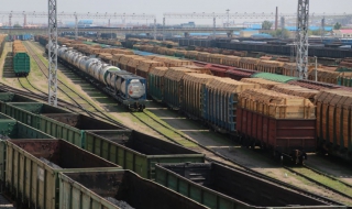 Икономиката на Русия забавя растеж