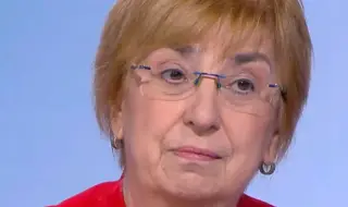 Проф. Екатерина Михайлова: Радев се готви да играе на политическия терен, все повече се държи като политически играч