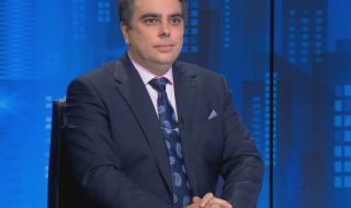 Асен Василев: Борисов е притеснен от моята финансова политика – разбирам го, мафията е в криза