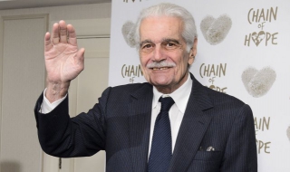 Почина Омар Шариф