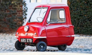 Платиха $176 хил. за най-малката кола в света