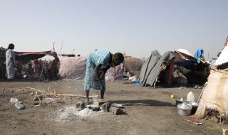 Жертвите на боевете в Судан са повече от 820