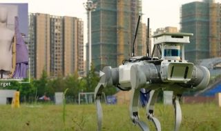 Китайски роботи работят в група, за да търсят предмети (ВИДЕО)