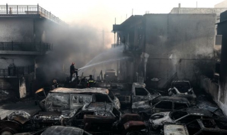 Пожари бушуват на гръцките острови Закинтос и Скириос