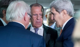 Сергей Лавров иска изтегляне на украинските сили край Мариупол