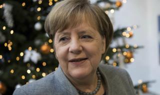Половината германци искат оставката на Меркел
