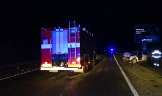 Стотици сигнали за проблеми след силния вятър в София