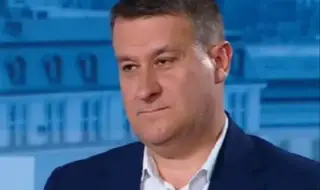 Доц. Милен Любенов: Опозицията закъснява с обявяването на кандидат за президент