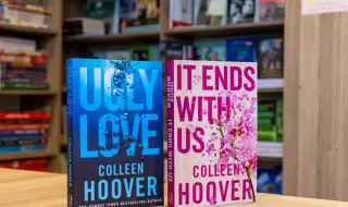 "Мразя да ставам от дивана" - Писателката Колин Хувър лекува рак след нездравословен живот