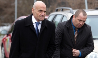 Тодор Костадинов с обвинение за "Червеи"