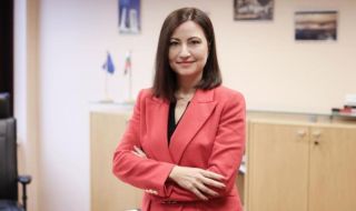 Изслушването на кандидата за еврокомисар Илиана Иванова ще е на 5 септември