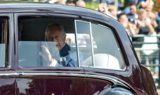 Чарлз Трети беше провъзгласен и за крал на Шотландия, Уелс и Северна Ирландия