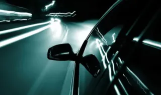 Илон Мъск прави подземни пътища за автомобили, които ще се движат с над 300 км/ч 