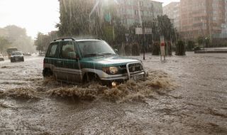 Жертвите на наводненията в Анкара вече са четири
