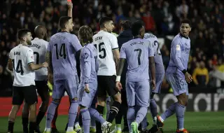Скандален край и кошмарна контузия белязаха шоуто Валенсия - Реал Мадрид