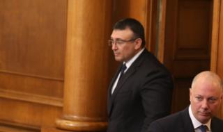 Младен Маринов: Няма пари за нощен труд за полицаите