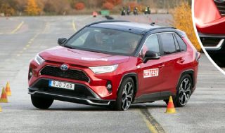 Нов провал за Toyota RAV4 в лосовия тест (ВИДЕО)