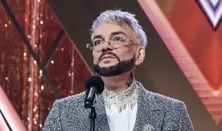 Филип Киркоров представи на публиката новия си домашен любимец (ВИДЕО)