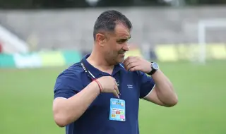 Бившият треньор на Черноморец Бургас поема Хебър 