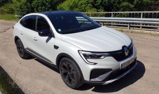 Тест и БГ цени на новото купеобразно SUV на Renault