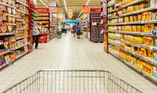 Румъния реши да не затваря супермаркетите в страната