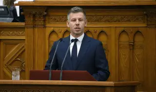 Унгарският премиер предприема стъпки за отстраняване на президента