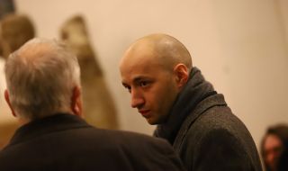 Политолог: Войната в Украйна би могла да бъде "спояващ механизъм" за съставяне на редовен кабинет